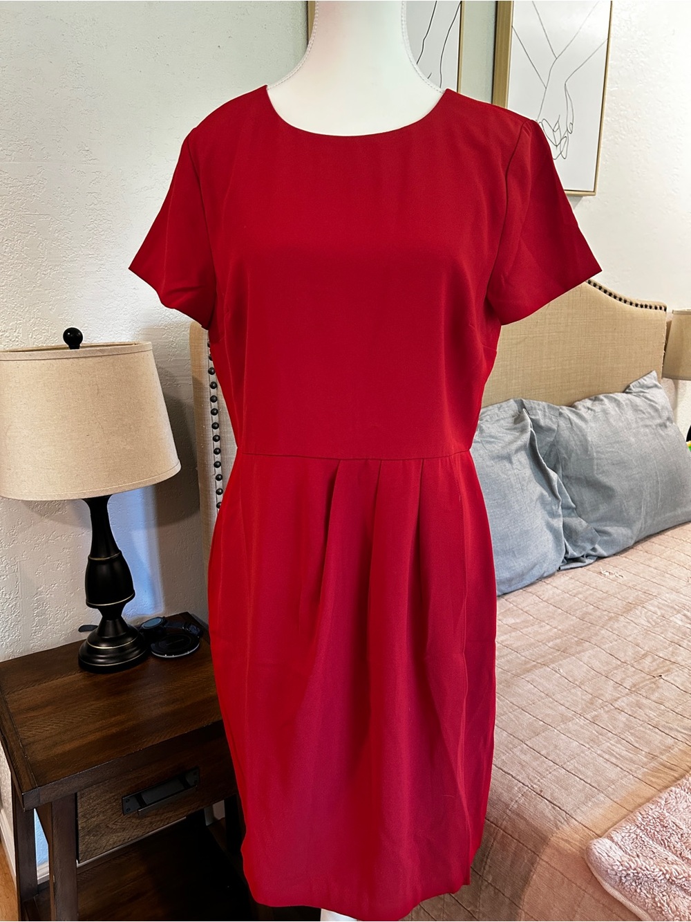 LOFT Red Short Sleeve Pleated Sheath Mini Dress